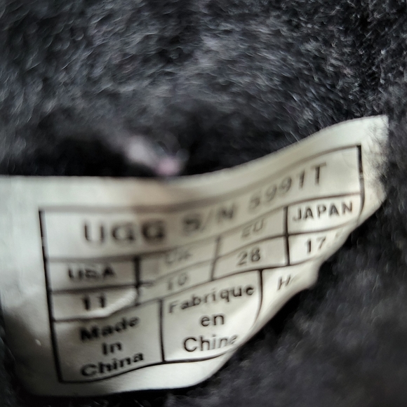 UGG  Girls Boots - Picture 5 of 7